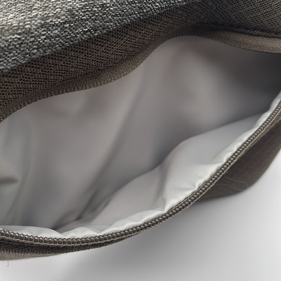 Eddie Bauer - Fanny Pack - Grey / Green - Picture 6 of 8